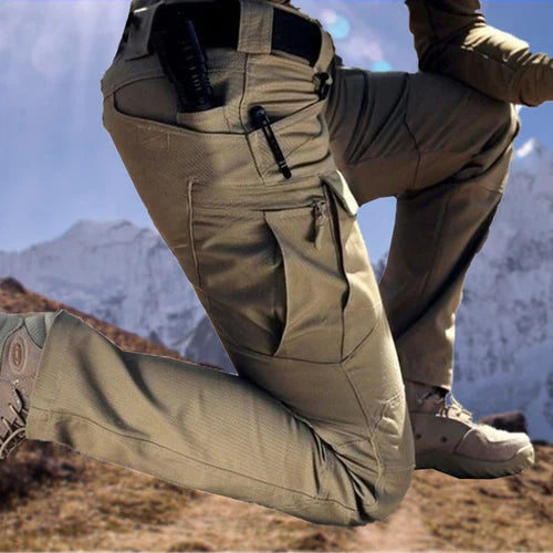 EverTrek™ - Pantalón Táctico Resistente e Impermeable + Regalo (Solo Hoy)