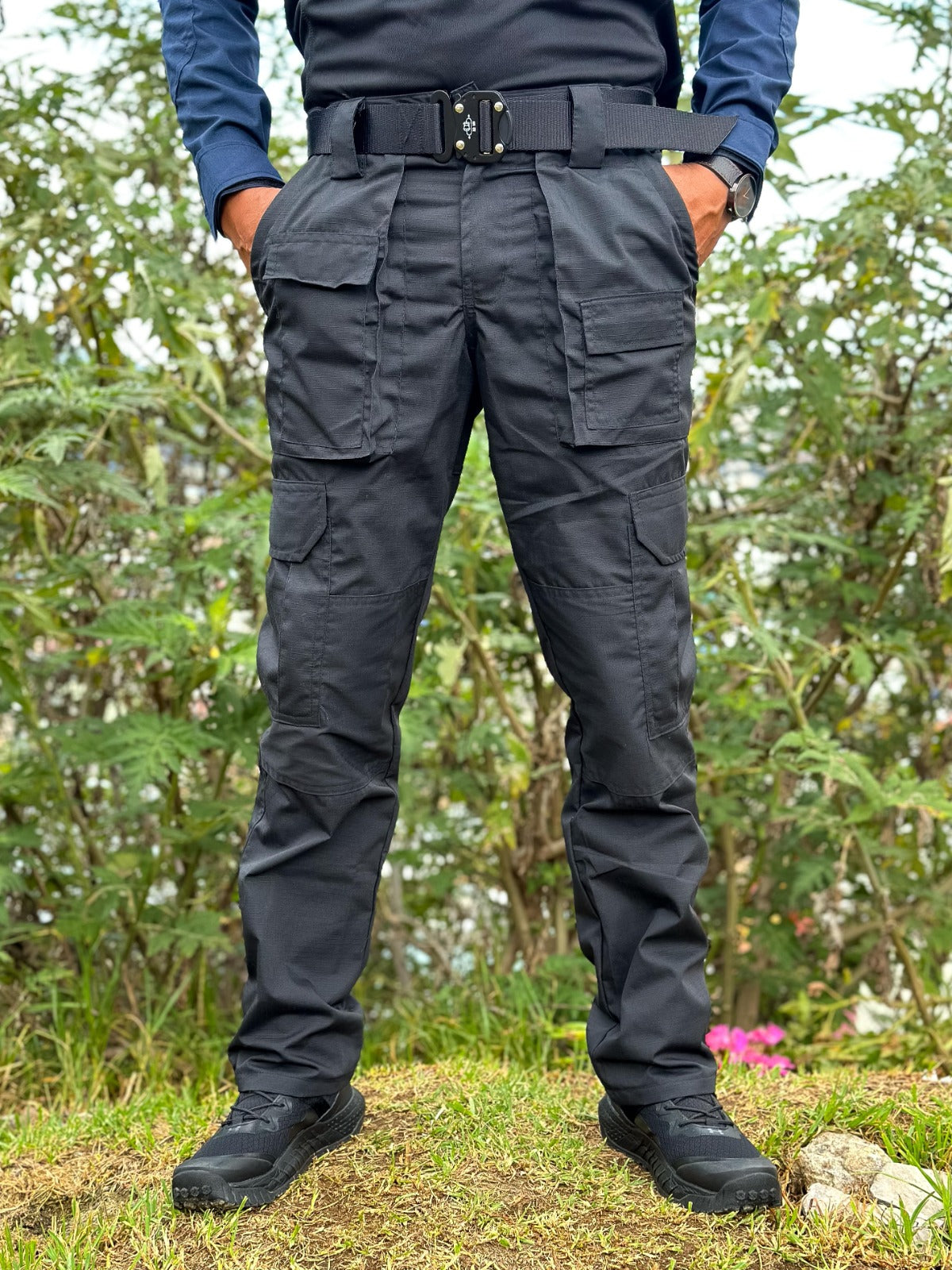 EverTrek™ - Pantalón Táctico Resistente e Impermeable + Regalo (Solo Hoy)